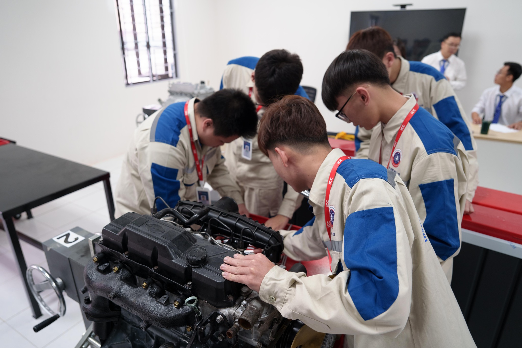 Buổi học nghề tại Cao Đẳng Phổ Thông ICC